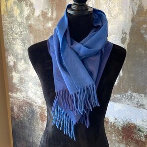 Cashmere scarf